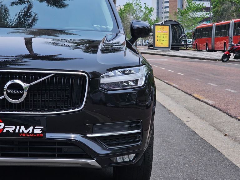 Volvo XC 90 T-6 MOMENTUM 2.0 320cv 5P