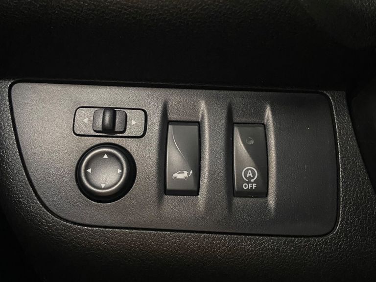 Renault KWID Intense 1.0 Flex 12V 5p Mec.