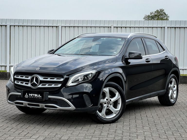 Mercedes GLA 200 Advance 1.6/1.6 TB 16V Flex Aut.