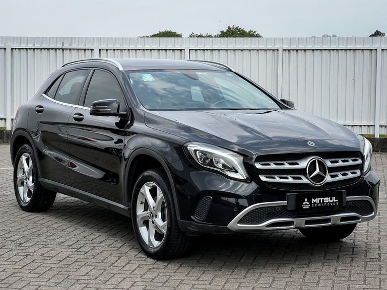 Mercedes GLA 200 Advance 1.6/1.6 TB 16V Flex Aut.