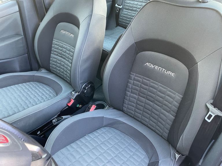 Fiat Idea A.Ext./A..Ext.Loc.Dual. 1.8 Flex 5p