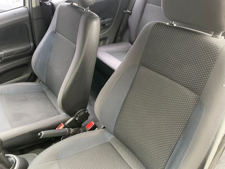 VolksWagen Gol City (Trend)/Titan 1.0 T. Flex 8V 4p