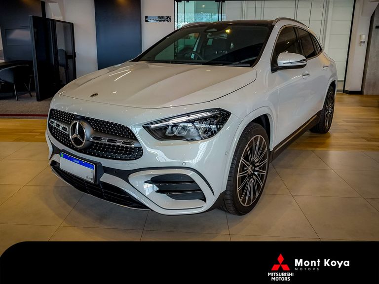 Mercedes GLA 200 AMG Line 1.3 16V TB Aut.(Híb.)