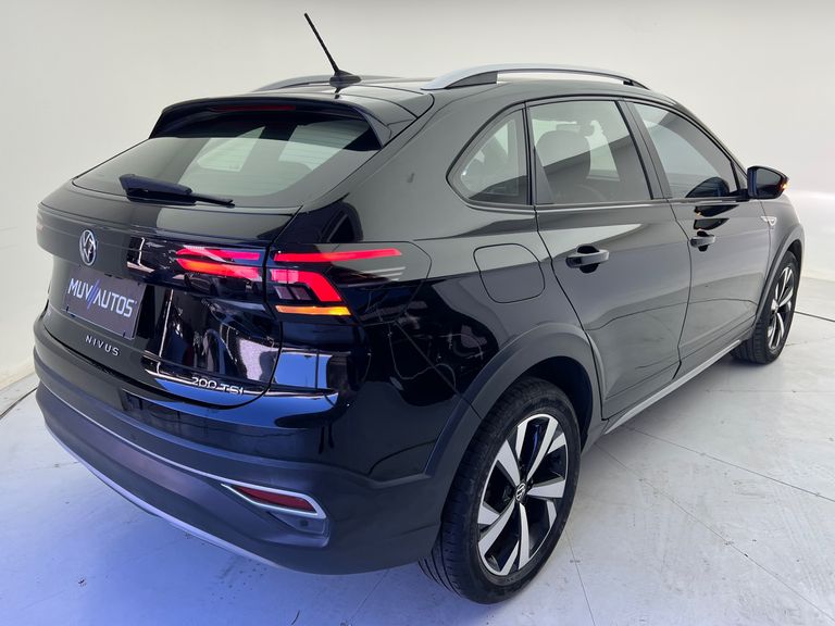 VolksWagen Nivus Highline 1.0 200 TSI Flex Aut.