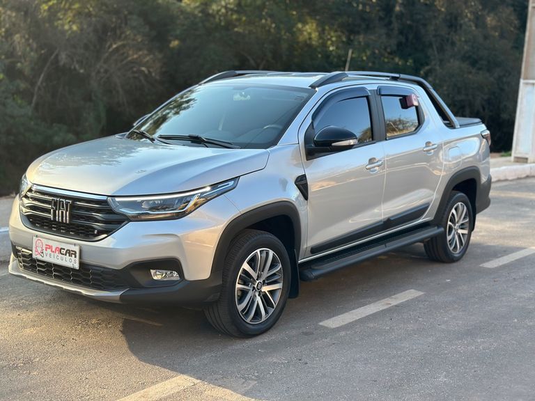 Fiat Strada Volcano 1.3 Flex 8V CD