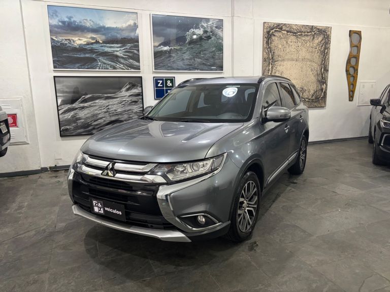 Mitsubishi OUTLANDER 2.0 16V 160cv Aut.