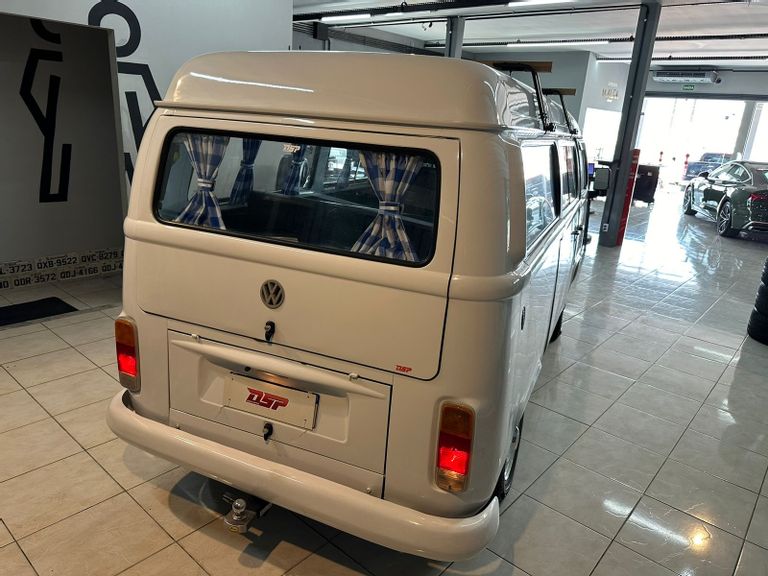 VolksWagen Kombi Lotação 1.6 MPi