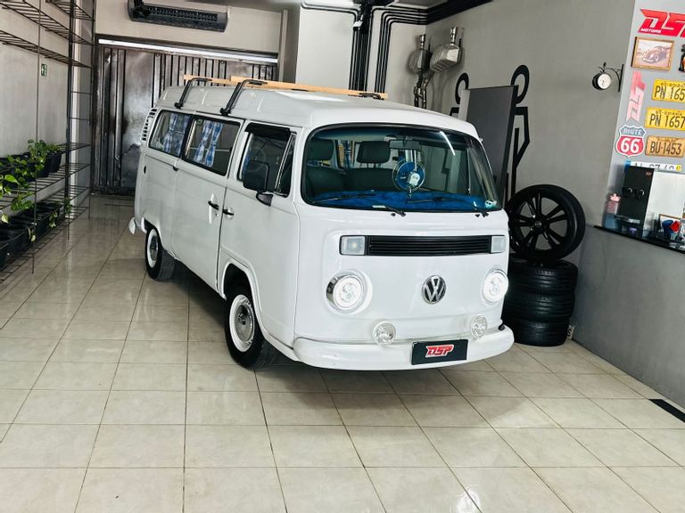 VolksWagen Kombi Lotação 1.6 MPi