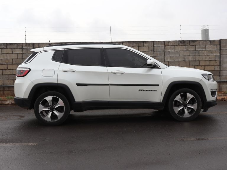 Jeep COMPASS LONGITUDE 2.0 4x2 Flex 16V Aut.