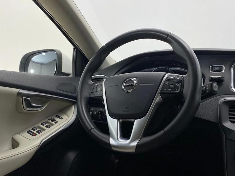 Volvo V40 T-4 KINETIC 2.0 Aut.