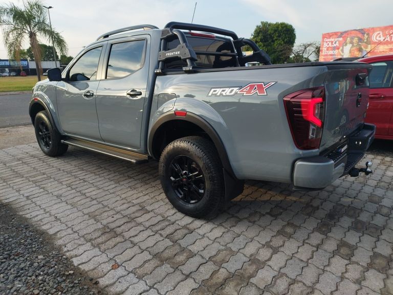 Nissan Frontier PRO4X CD 4x4 2.3 Bi-TB Die. Aut