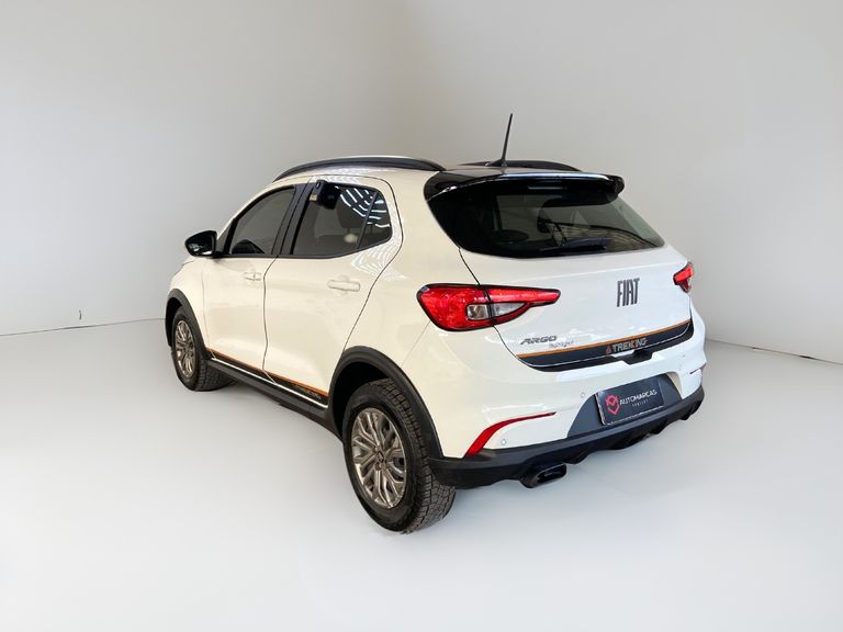 Fiat ARGO TREKKING 1.3 8V Flex