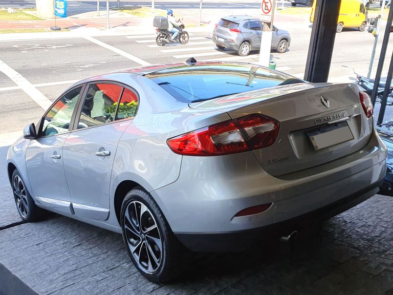 Renault FLUENCE Sedan Privilège 2.0 16V FLEX Aut