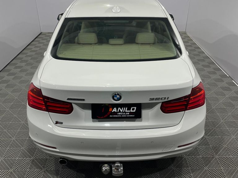 BMW 320iA 2.0 Turbo/ActiveFlex 16V/GP  4p