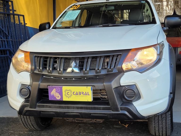 Mitsubishi L200 Triton Sport GLX 2.4 CD Diesel Mec.