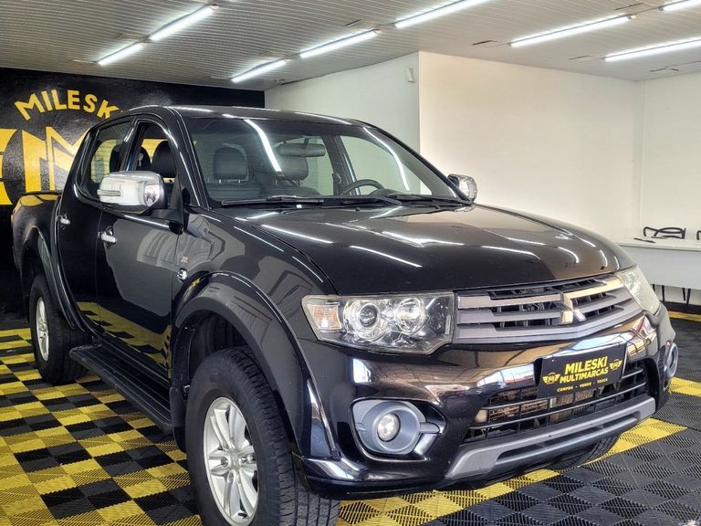 Mitsubishi L200 Triton HPE 3.2 CD TB Int.Diesel Aut