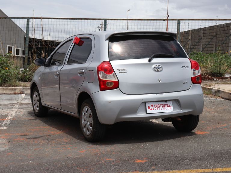 Toyota ETIOS X 1.3 Flex 16V 5p Mec.