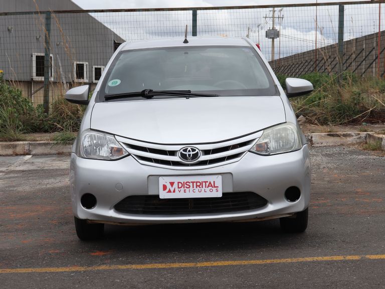 Toyota ETIOS X 1.3 Flex 16V 5p Mec.