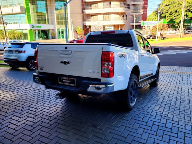 Chevrolet S10 Pick-Up LTZ 2.5 Flex 4x4 CD