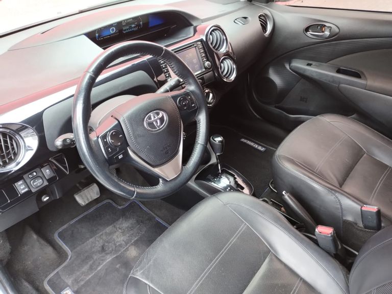 Toyota ETIOS PLATINUM Sed. 1.5 Flex 16V 4p Aut.