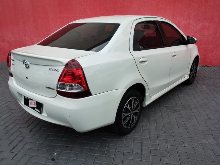 Toyota ETIOS PLATINUM Sed. 1.5 Flex 16V 4p Aut.