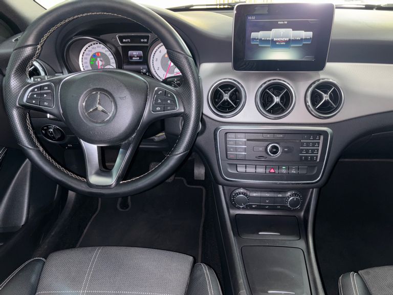 Mercedes GLA 200 Style 1.6 TB 16V/Flex Aut.