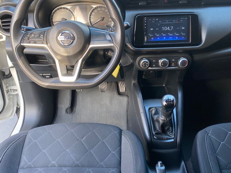 Nissan KICKS S 1.6 16V FlexStar 5p Mec.