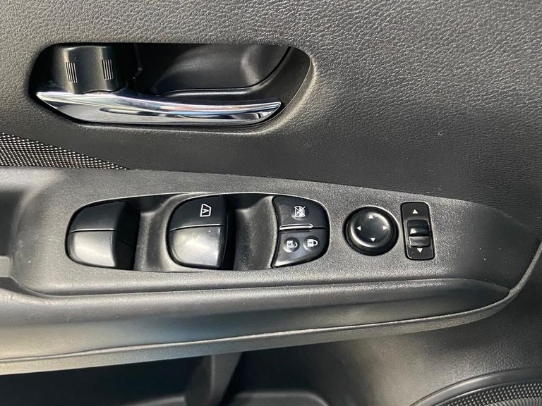 Nissan KICKS S 1.6 16V FlexStar 5p Mec.