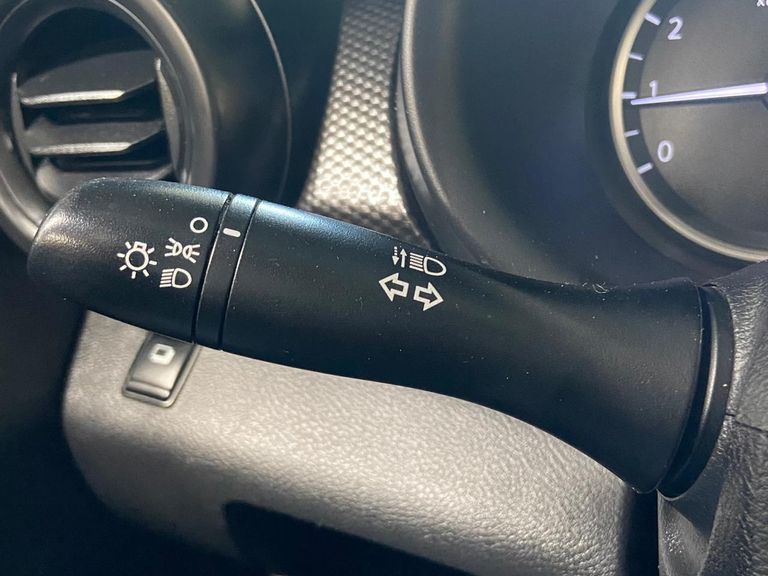 Nissan KICKS S 1.6 16V FlexStar 5p Mec.