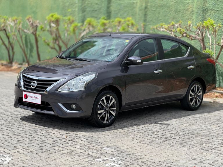 Nissan VERSA SL 1.6 16V FlexStart 4p Aut.