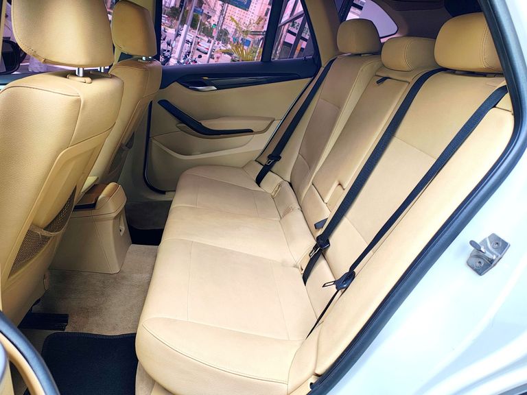 BMW X1 SDRIVE 18i 2.0 16V 4x2 Aut.