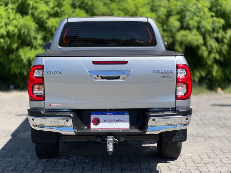 Toyota Hilux CD SRX 4x4 2.8 TDI 16V Diesel Aut.