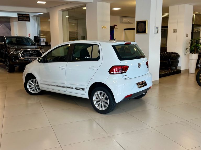 VolksWagen Fox Connect 1.6 Flex 8V 5p