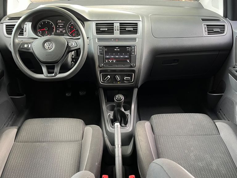 VolksWagen Fox Connect 1.6 Flex 8V 5p