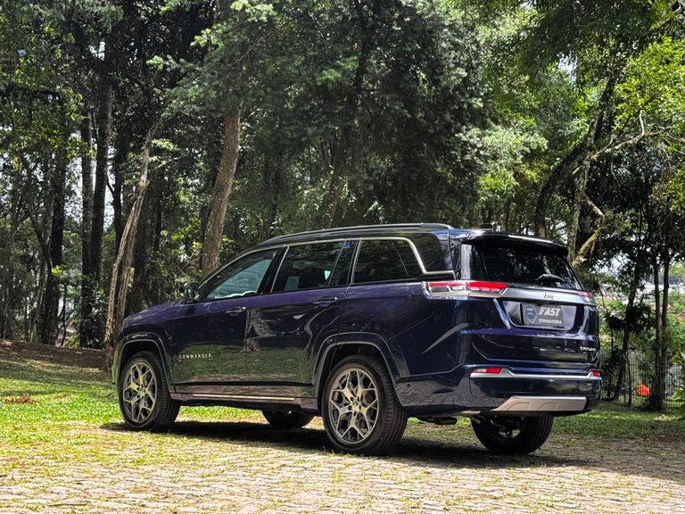 Jeep Commander Overland T270 1.3 TB Flex Aut.