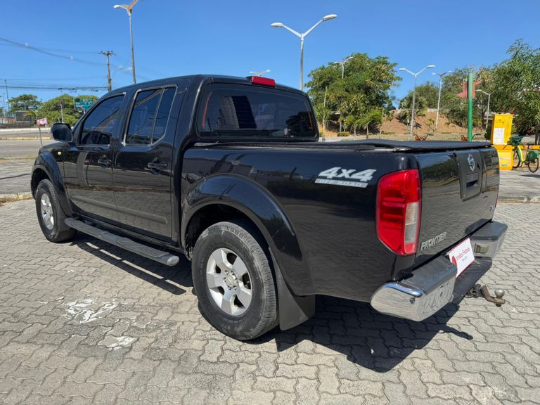 Nissan Frontier SEL CD 4x4 2.5 TB Diesel Aut.