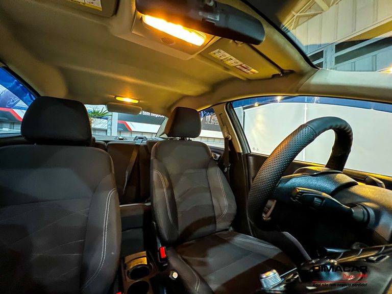 Ford Fiesta Sedan 1.6 16V Flex Aut.