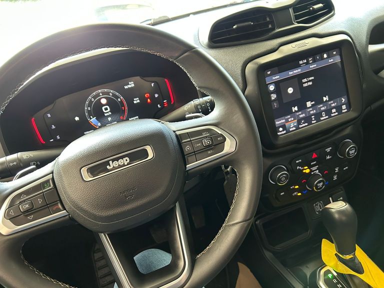 Jeep Renegade Long. T270 1.3 TB 4x2 Flex Aut.