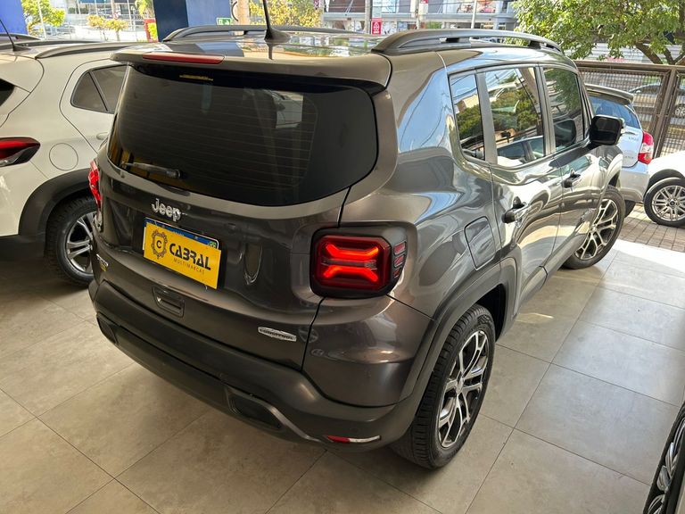Jeep Renegade Long. T270 1.3 TB 4x2 Flex Aut.