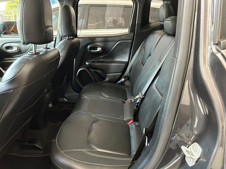 Jeep Renegade Long. T270 1.3 TB 4x2 Flex Aut.