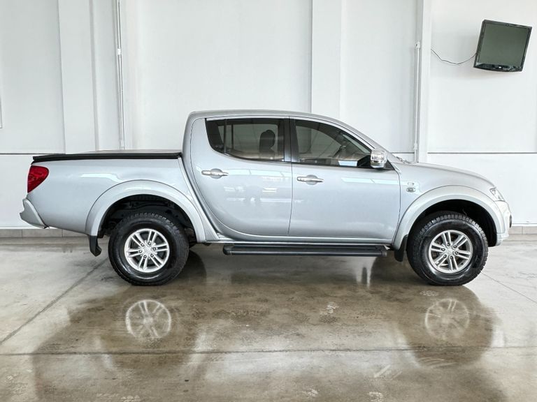 Mitsubishi L200 Triton HPE 3.2 CD TB Int.Diesel Aut