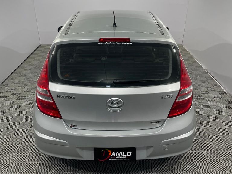 Hyundai i30 2.0 16V 145cv 5p Mec.