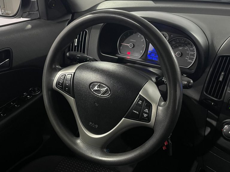 Hyundai i30 2.0 16V 145cv 5p Mec.