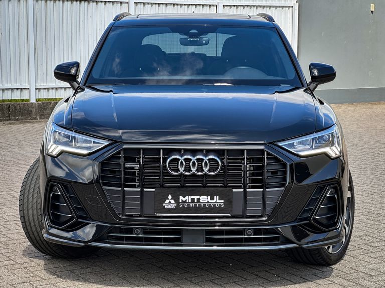 Audi Q3 Perf. Black 2.0 TFSI Tiptr. Quattro