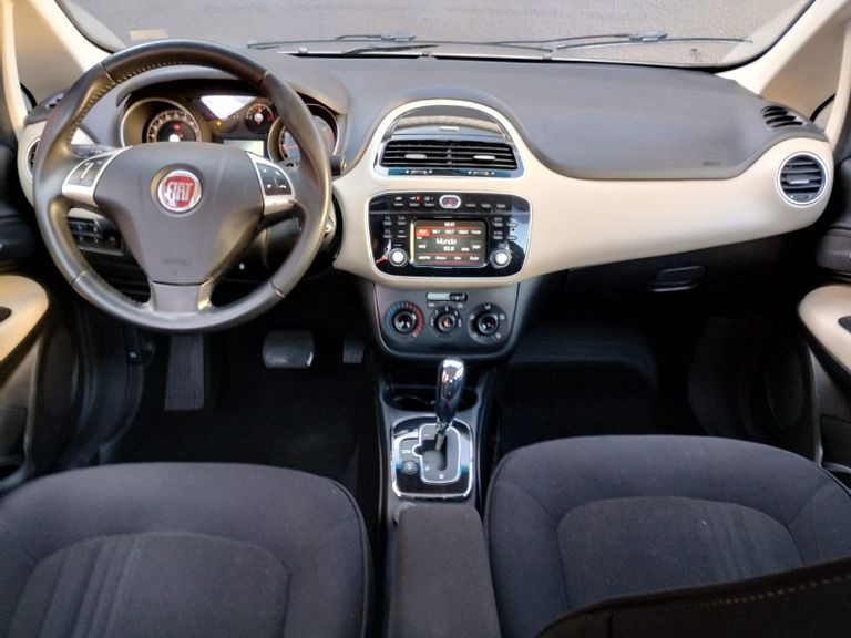 Fiat LINEA ESSENCE Dualogic 1.8 Flex 16V 4p