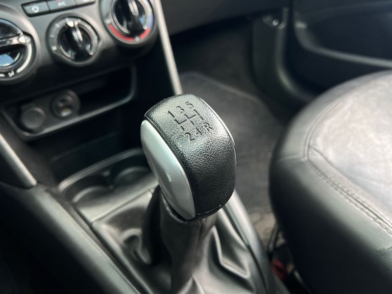 Peugeot 208 Allure 1.5 Flex 8V 5p