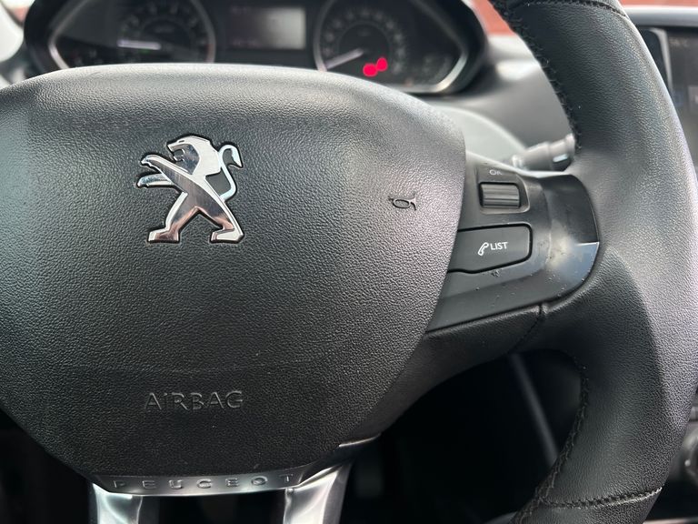 Peugeot 208 Allure 1.5 Flex 8V 5p