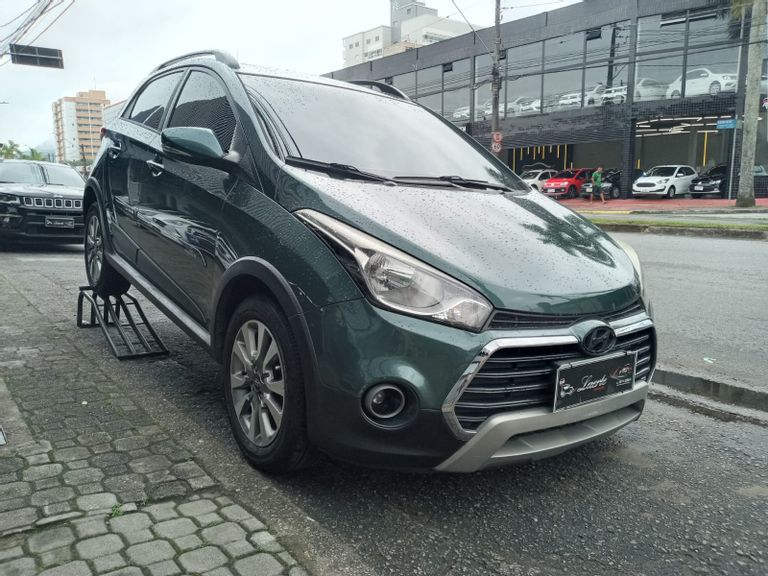 Hyundai HB20X Style 1.6 Flex 16V Aut.