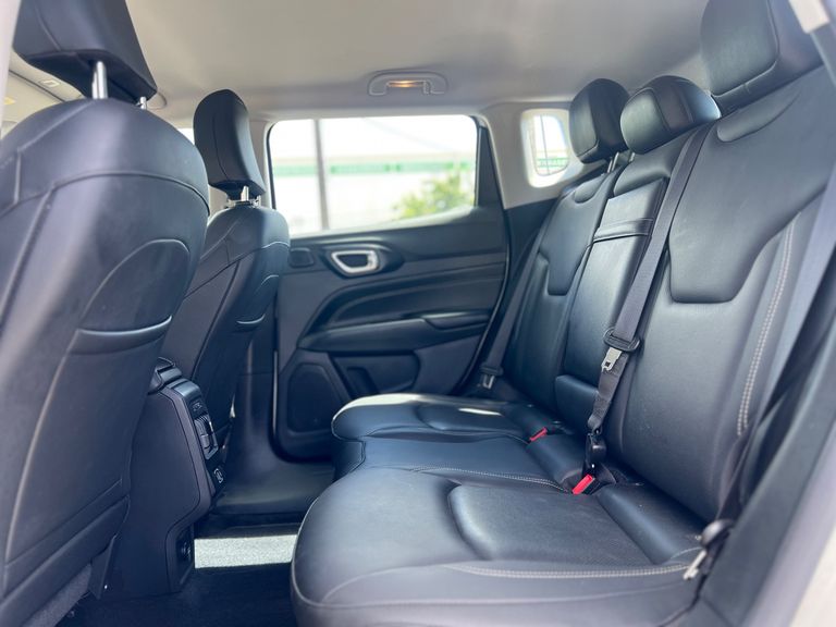 Jeep COMPASS LONG. T270 1.3 TB 4x2 Flex Aut.