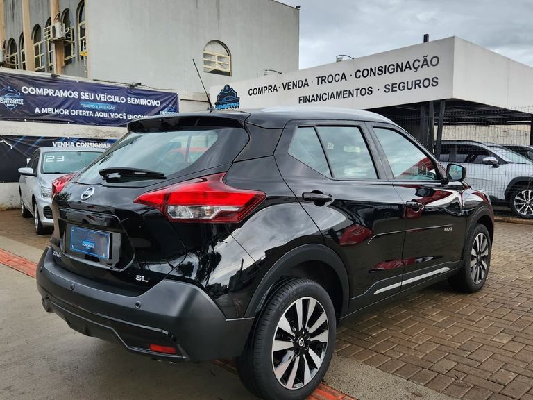 Nissan KICKS SL 1.6 16V FlexStar 5p Aut.